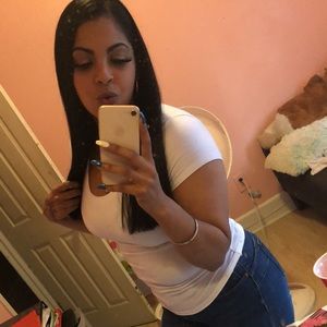 Meet your Posher, Victoria